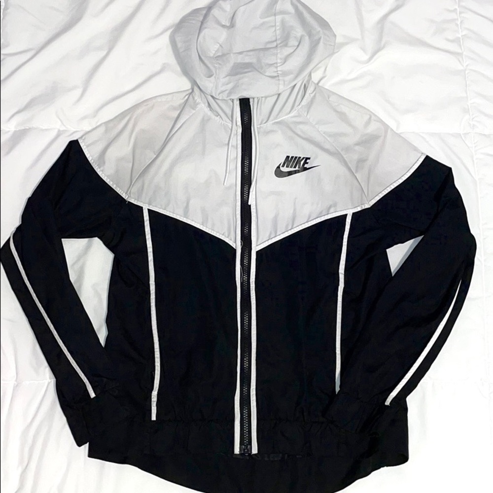 Nike windbreaker